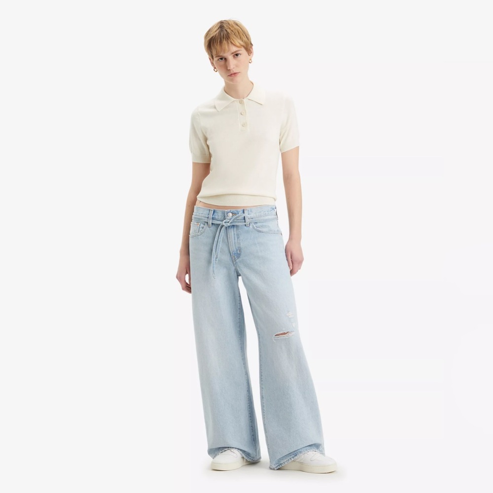 Levis Light Wash Women's XL Straight Wide-Leg Jeans